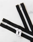 30" Zipper - Double Pull in Black and White