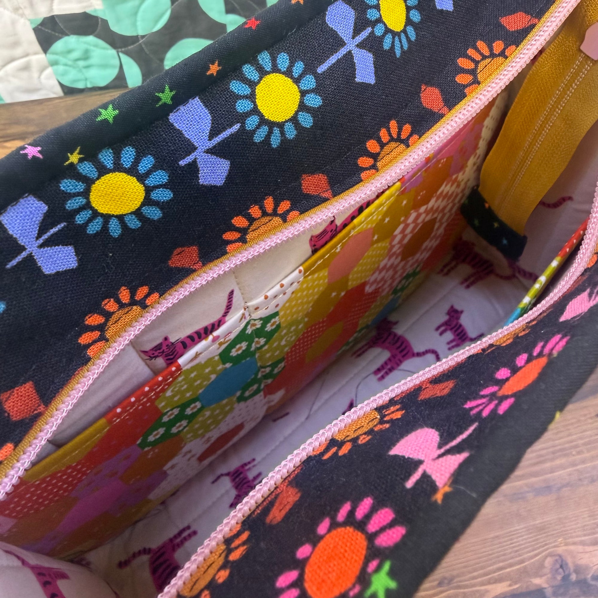 Janet Mae Purse - Floral Canvas