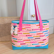 Divided Tablet Tote