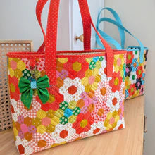 Divided Tablet Tote