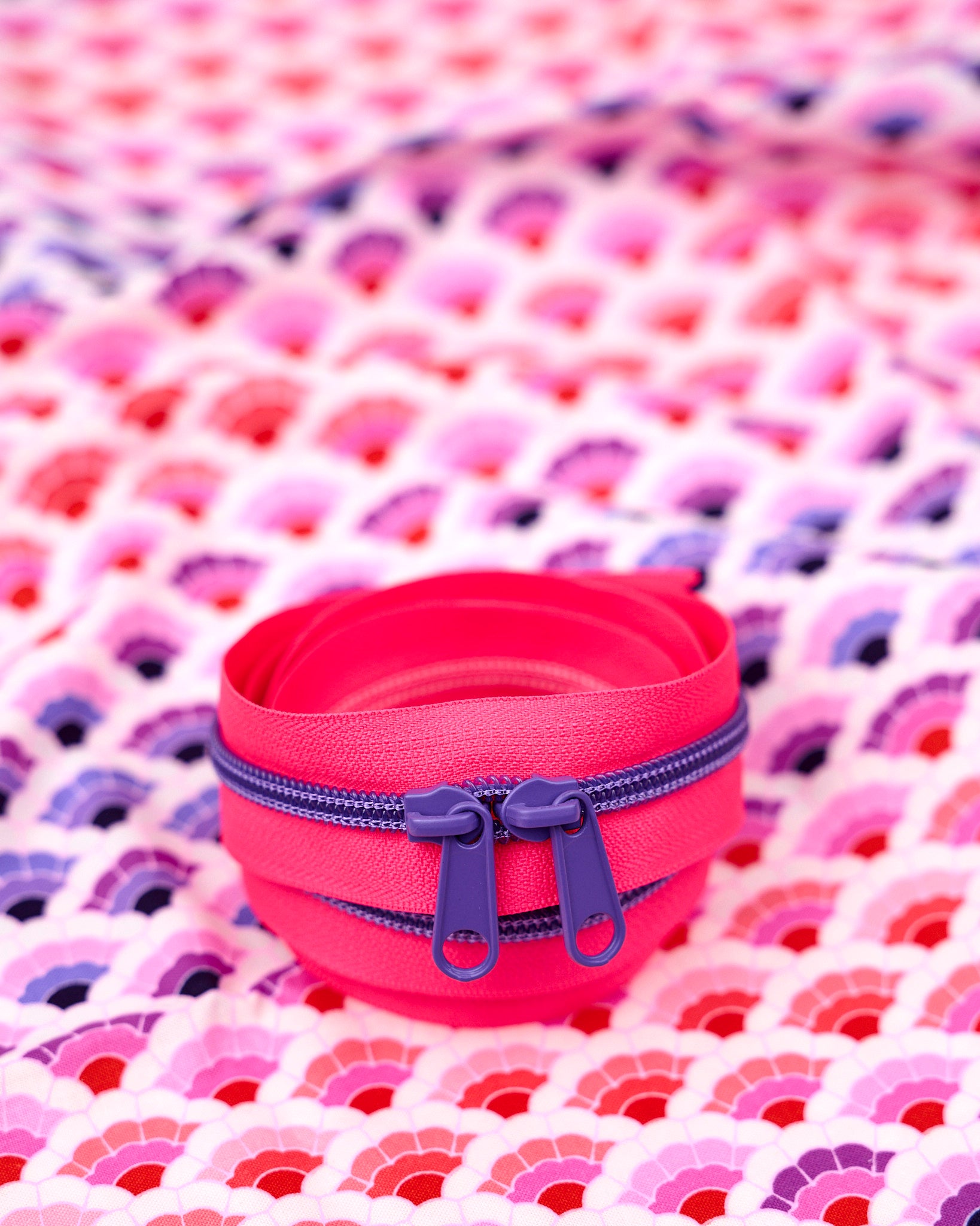 Raspberry Rave - 40" Handbag Zipper - Renaissance Ribbons