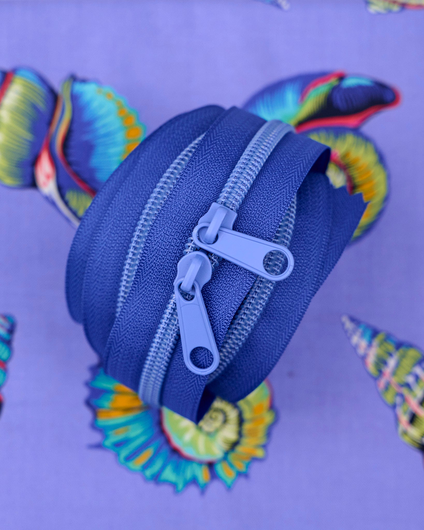 Blue Bolt - 40" Handbag Zipper - Renaissance Ribbons