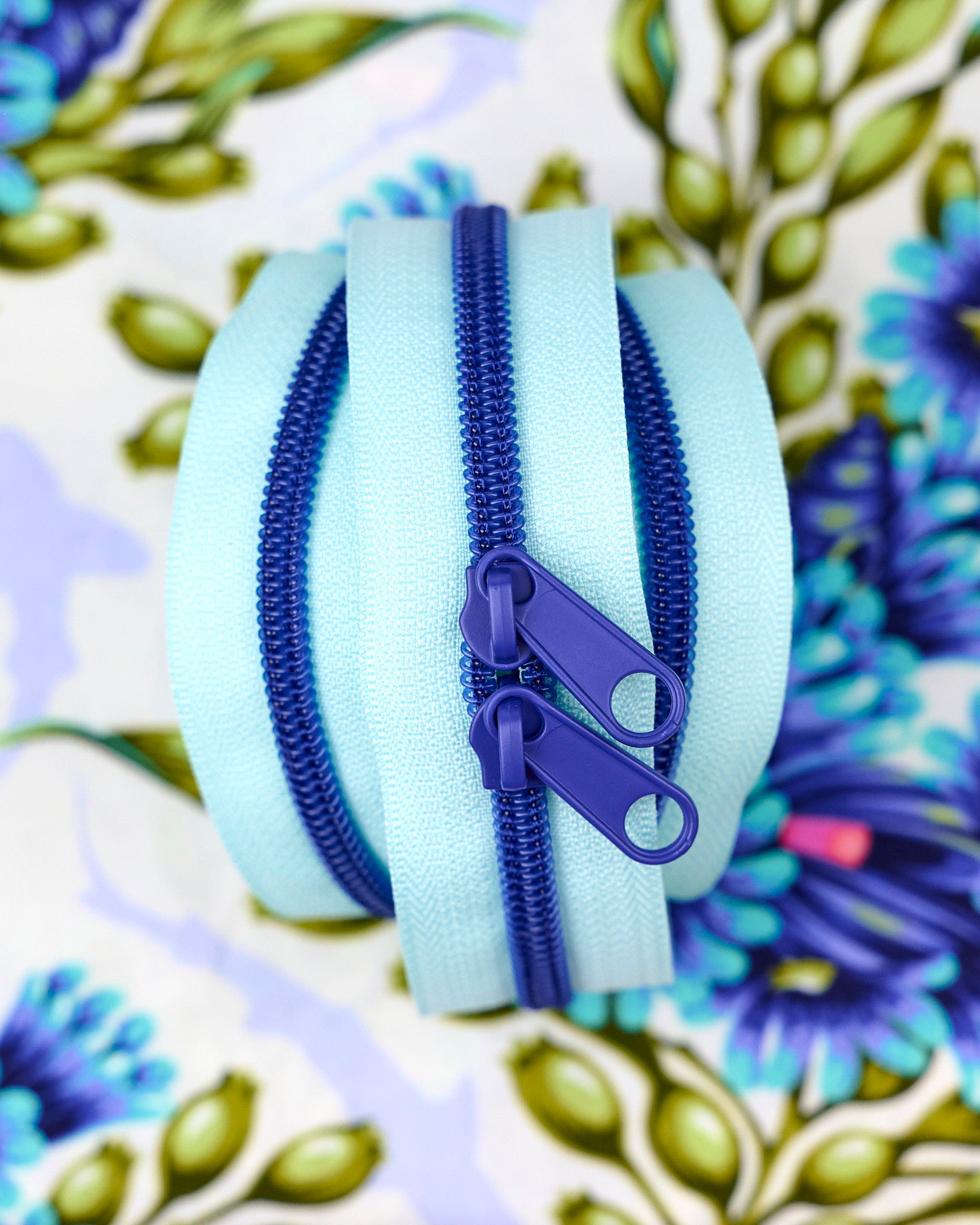 Saltwater Taffy - 40" Handbag Zipper - Renaissance Ribbons