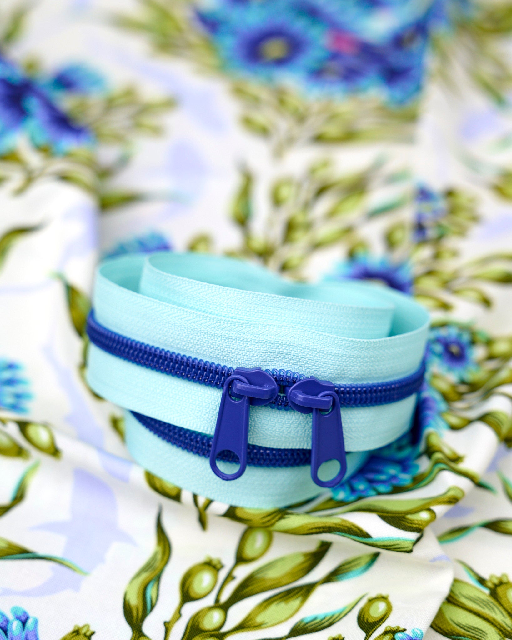 Saltwater Taffy - 40" Handbag Zipper - Renaissance Ribbons