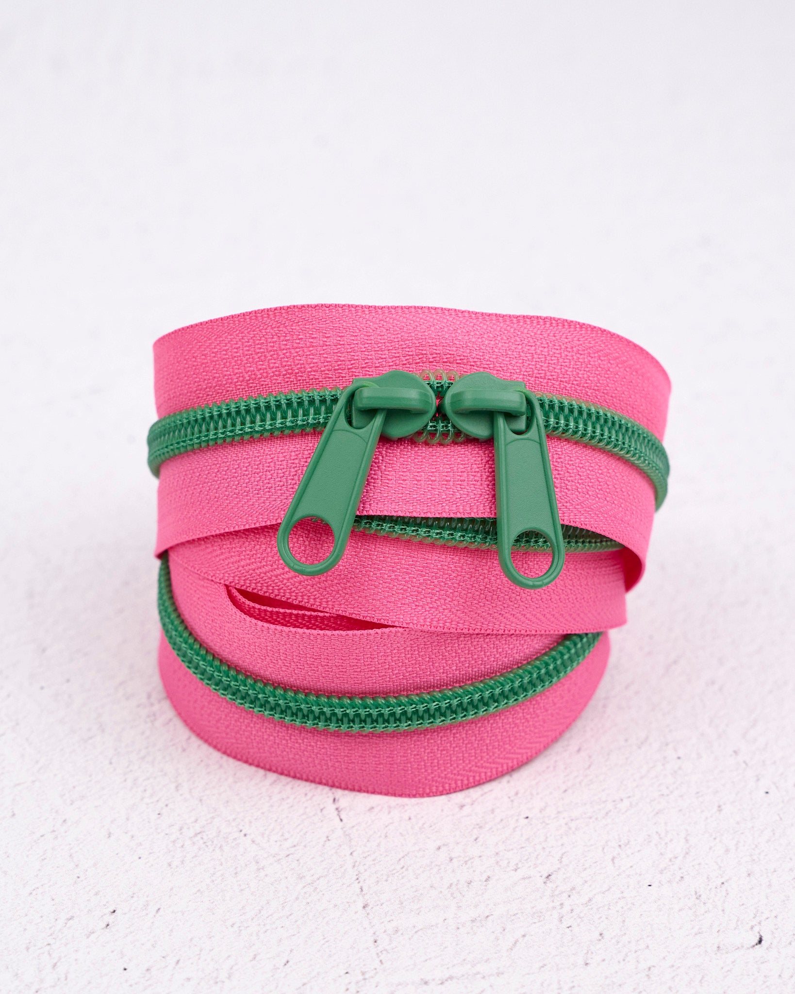 Dragonfruit - 40" Handbag Zipper - Renaissance Ribbons