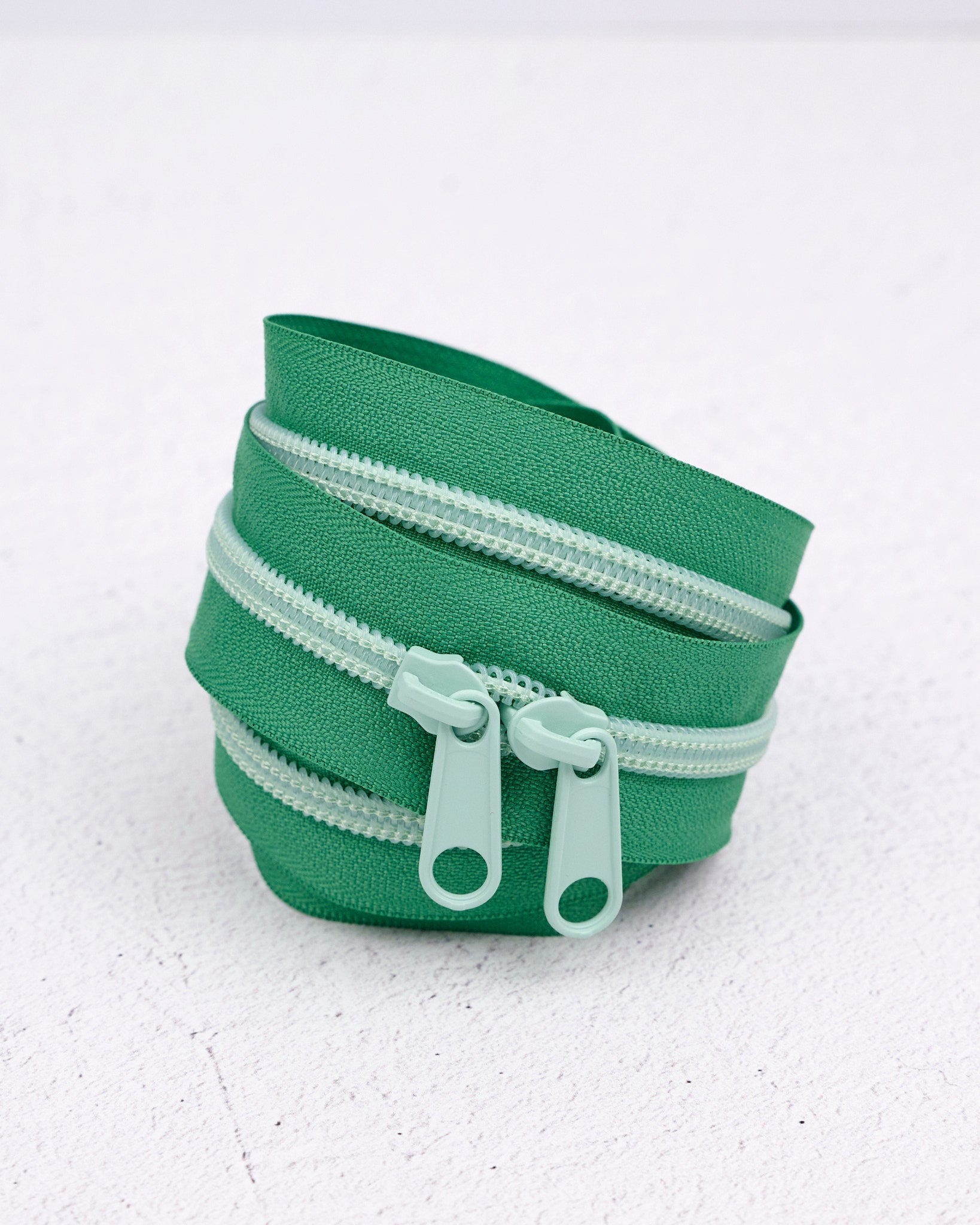 Ocean Wave - 40" Handbag Zipper - Renaissance Ribbons